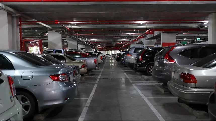 Dayanacaqda boş yer tapmaqda çətinlik